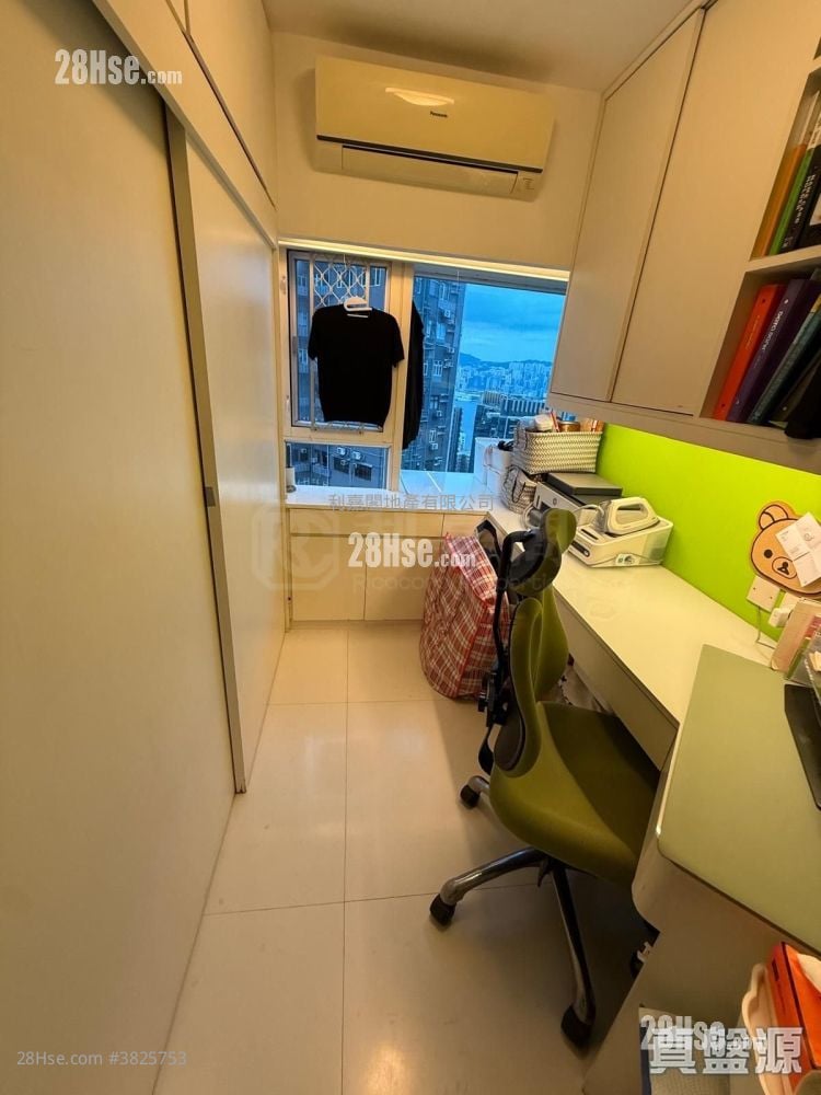 宝马山花园 售盘 3 房 920 平方尺