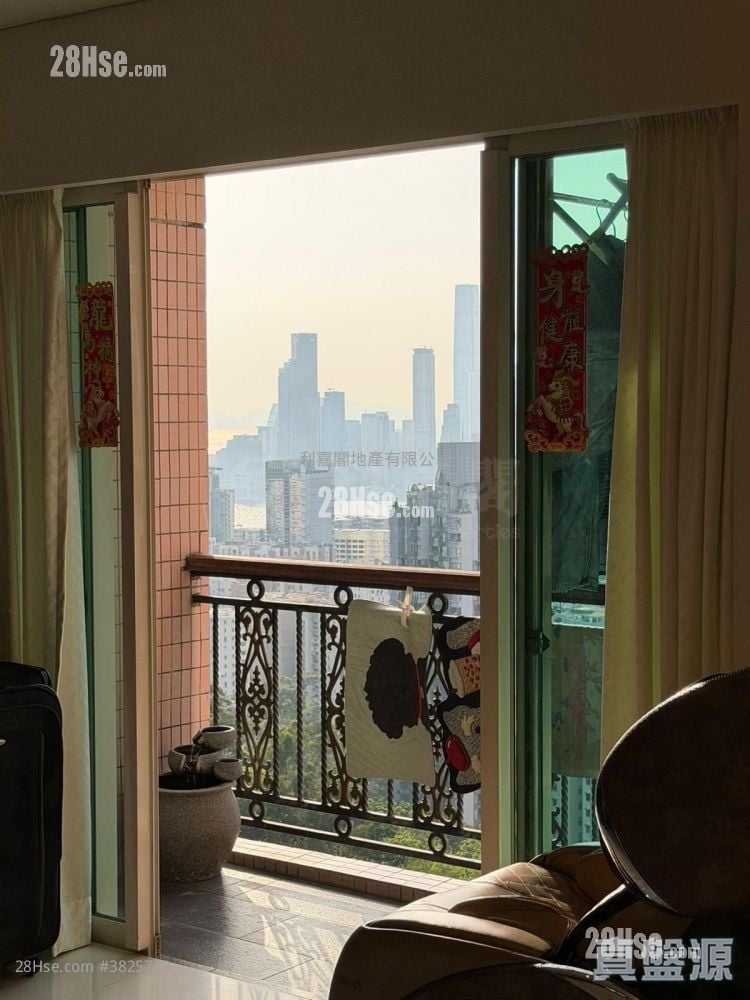 宝马山花园 售盘 3 房 920 平方尺