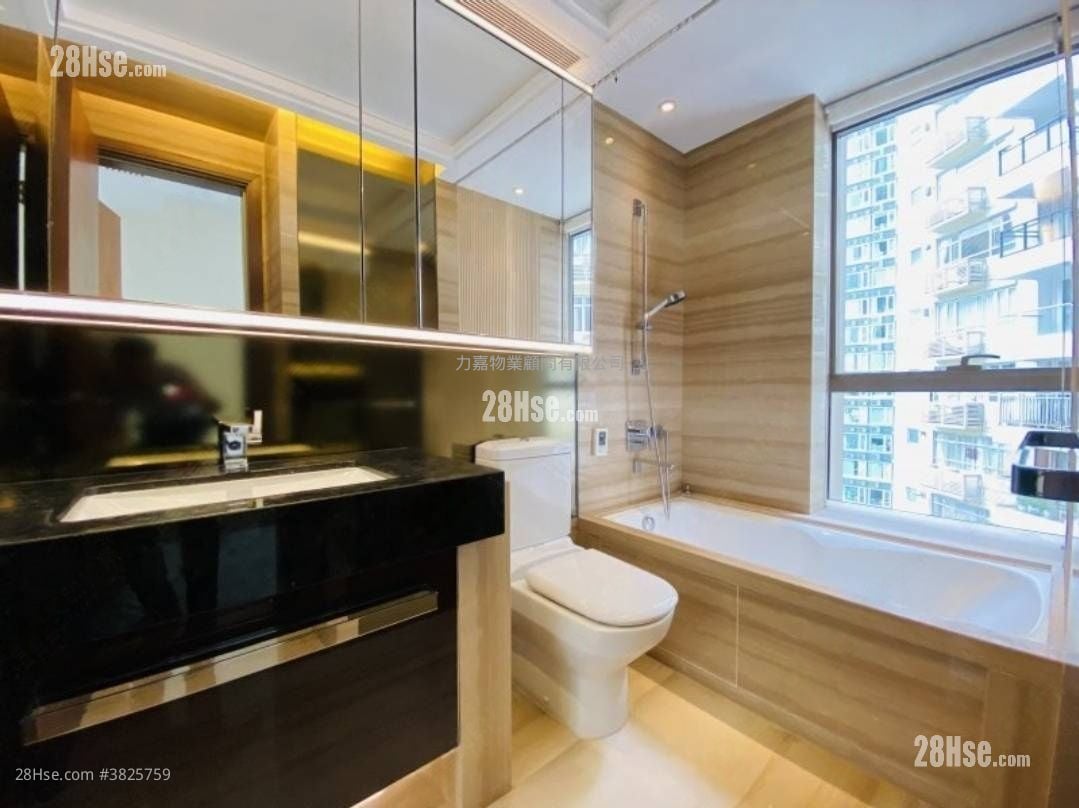 春暉8號 售盤 4 房 , 2 浴室 1,542 平方呎