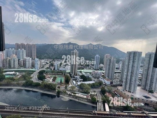 卓尔居 售盘 3 房 , 2 浴室 679 平方尺