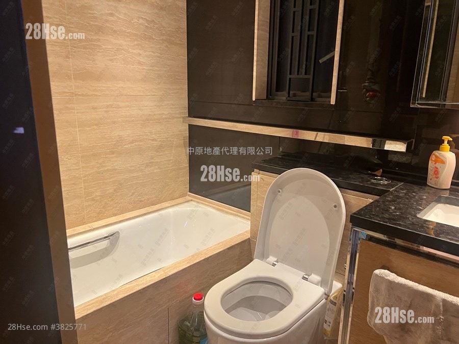 天晋 售盘 3 房 648 平方尺