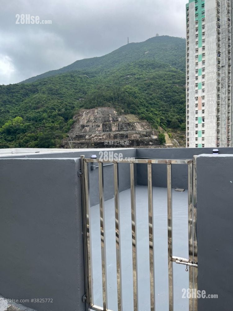 鴻利大廈 租盤 1 浴室 286 平方呎