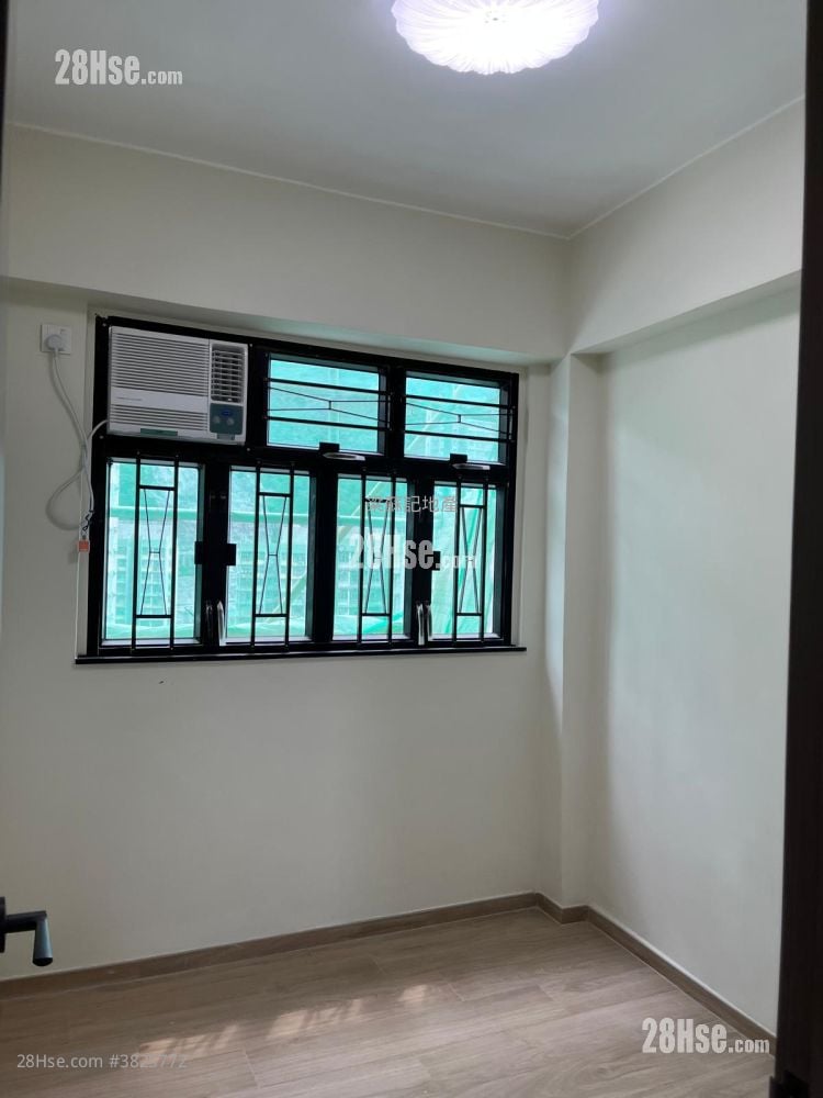 鴻利大廈 租盤 1 浴室 286 平方呎