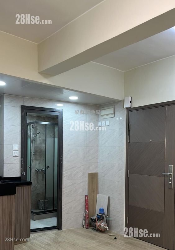 鴻利大廈 租盤 1 浴室 286 平方呎