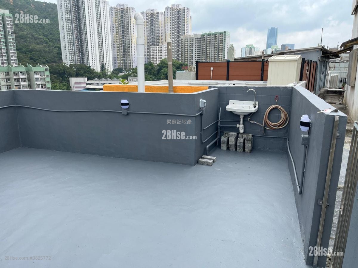 鴻利大廈 租盤 1 浴室 286 平方呎