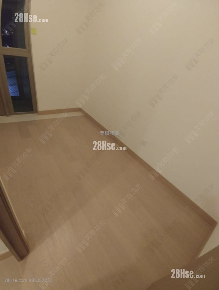 朗屏8號 租盤 3 房 , 1 浴室 599 平方呎