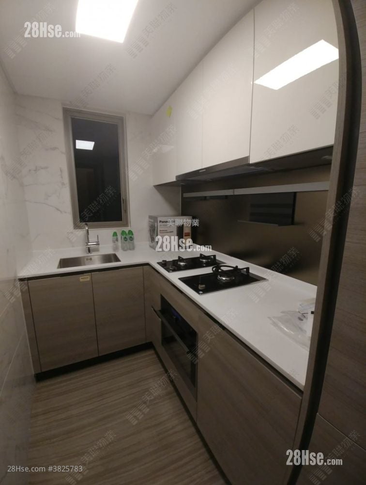 朗屏8號 租盤 3 房 , 1 浴室 599 平方呎