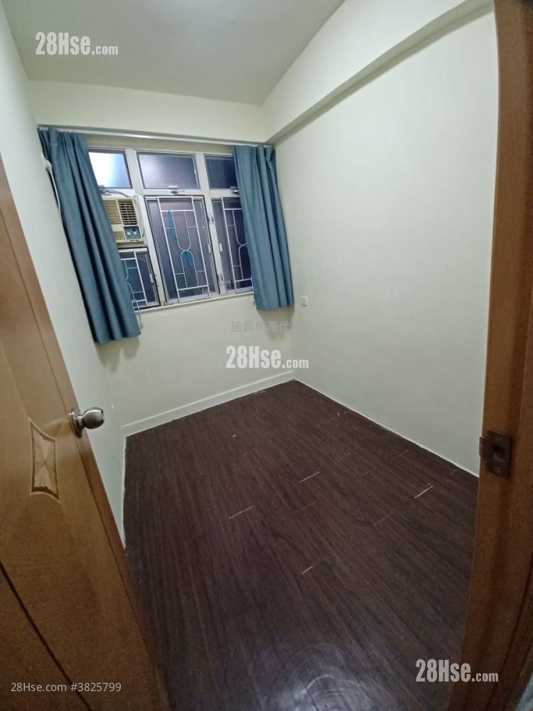Peony House Rental 2 Bedrooms , 1 Bathroom 304 ft²