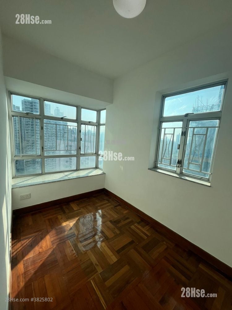 盈利大廈 售盤 3 房 , 1 浴室 404 平方呎