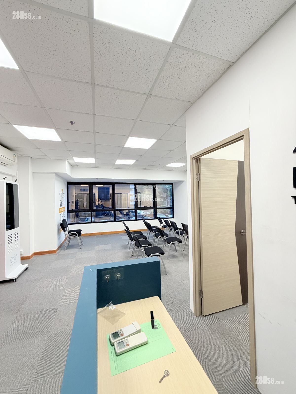 半岛大厦 租盘 1 房