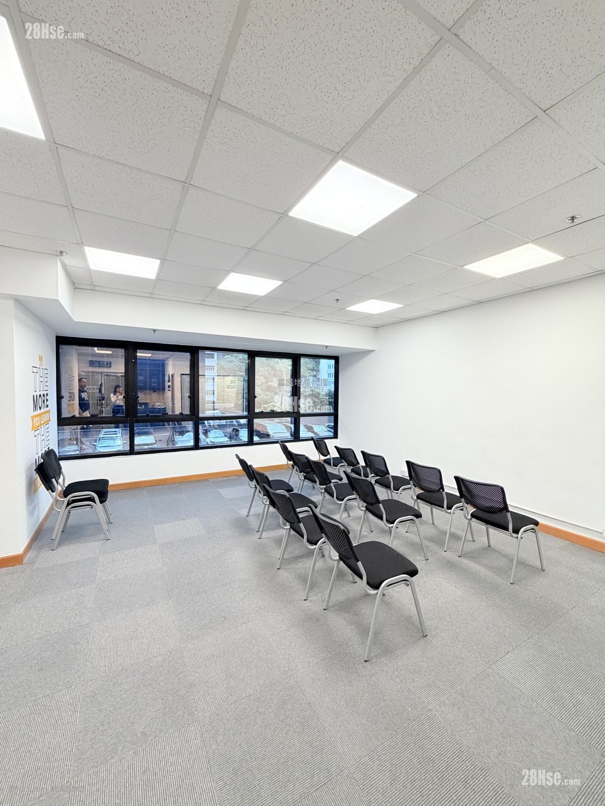 半岛大厦 租盘 1 房