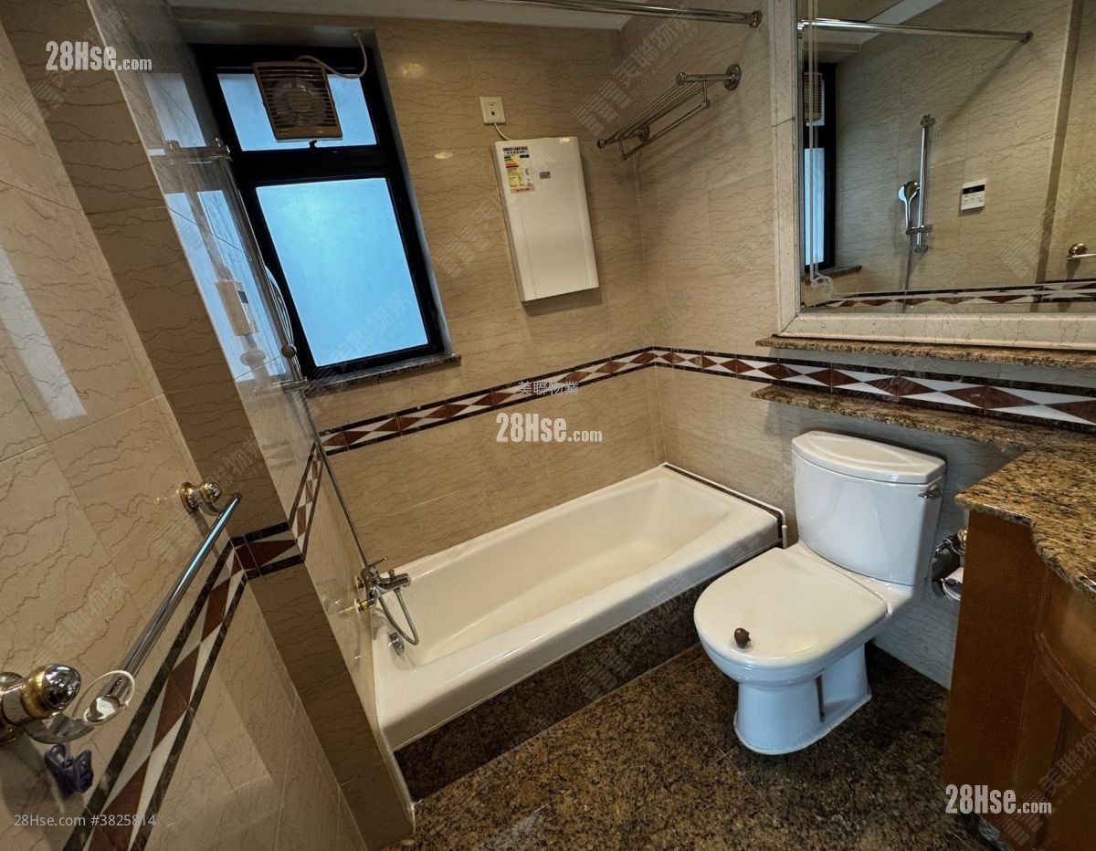 Castello Sell 2 Bedrooms , 1 Bathroom 580 ft²