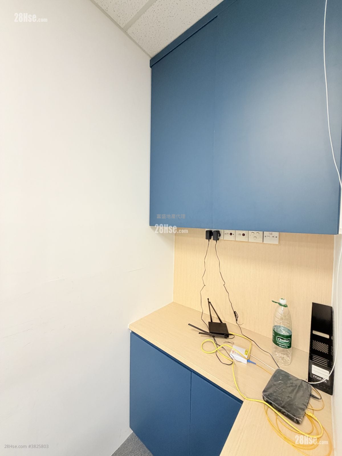 半岛大厦 租盘 1 房