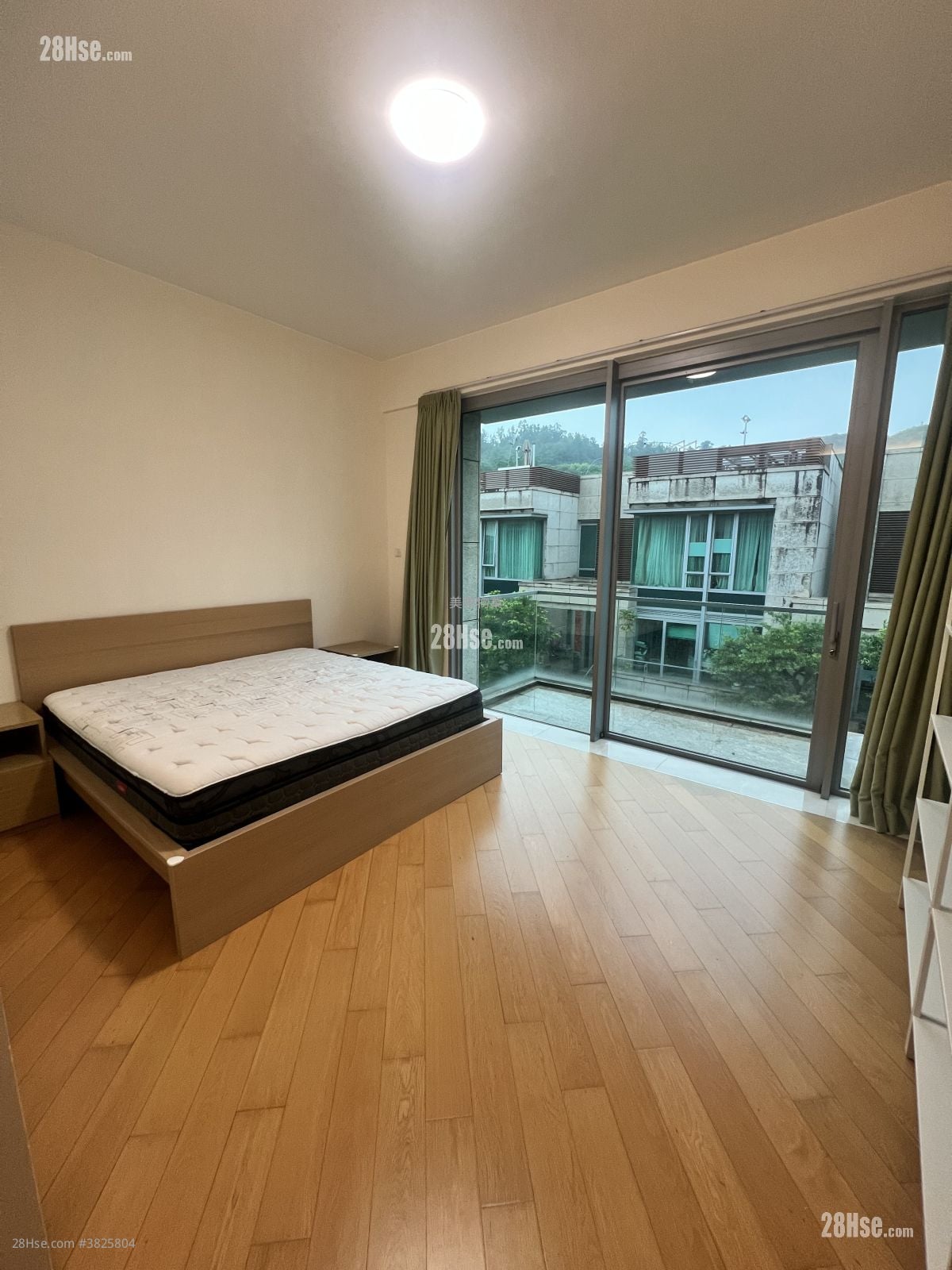 葡萄园 租盘 3 房 1,569 平方尺