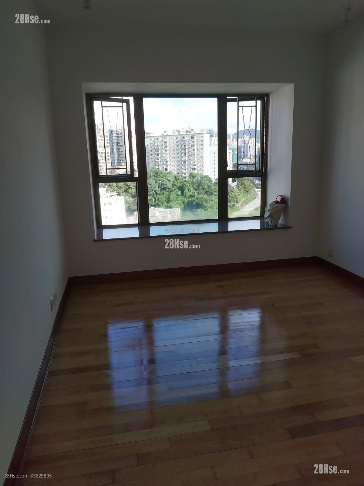 贺贤居 售盘 3 房 , 2 浴室 812 平方尺