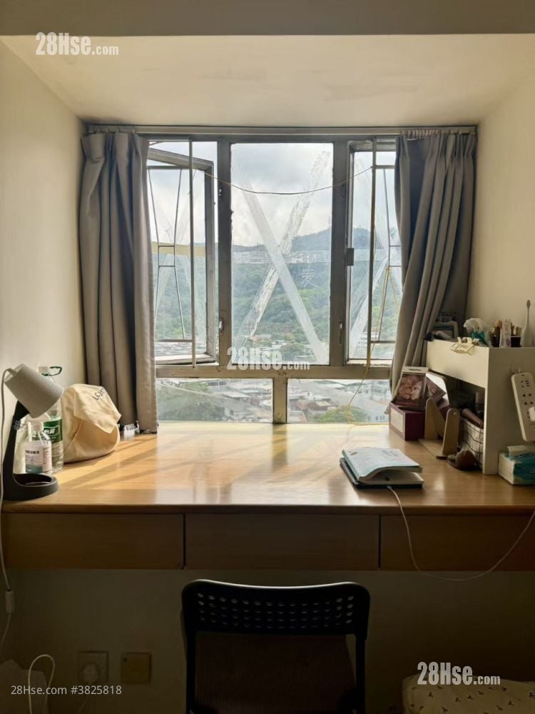 金獅花園 租盤 2 房 , 1 浴室 306 平方呎