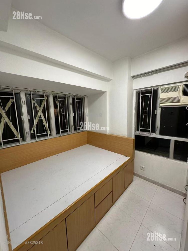 金獅花園 租盤 2 房 , 1 浴室 306 平方呎