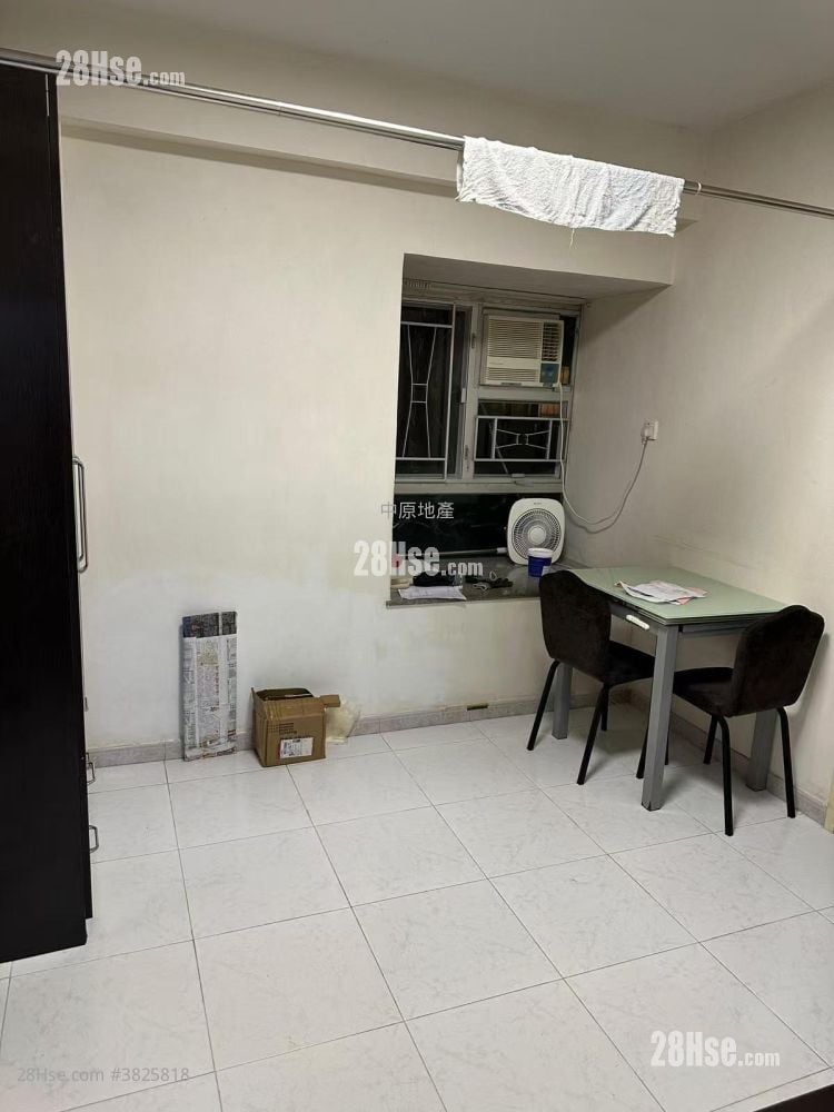 金獅花園 租盤 2 房 , 1 浴室 306 平方呎