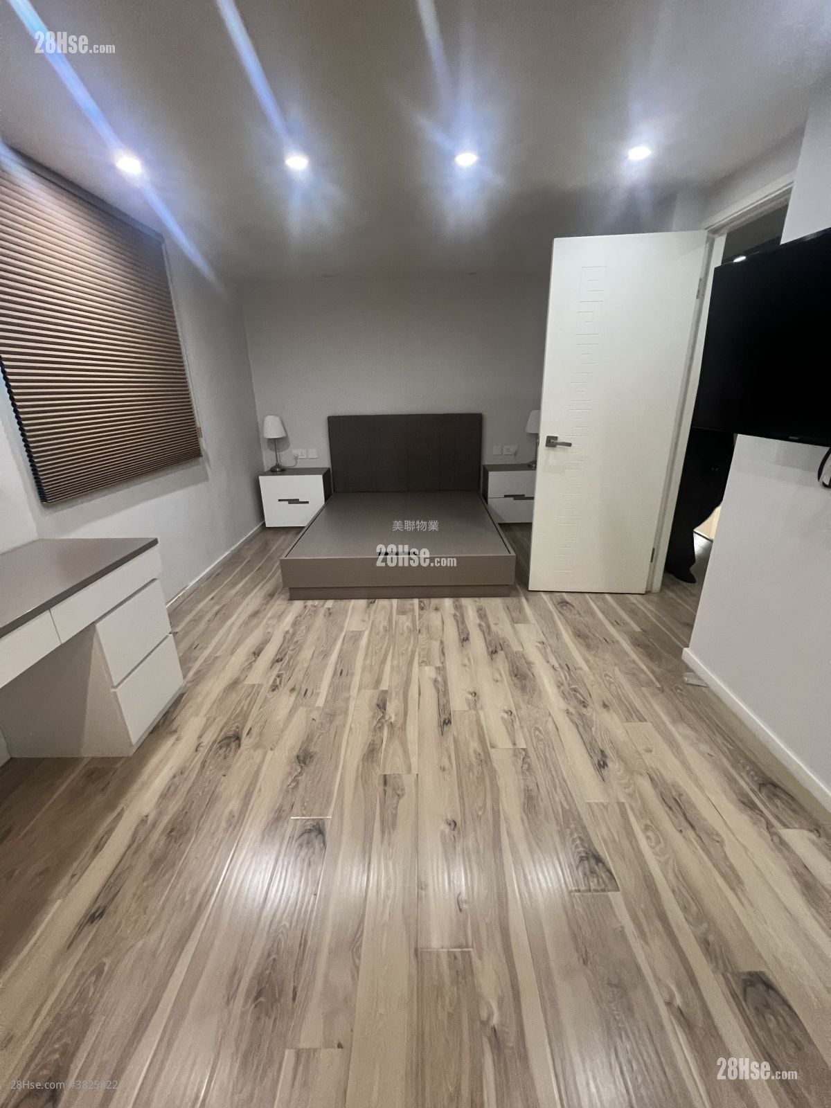 锦绣花园 售盘 3 房 1,035 平方尺