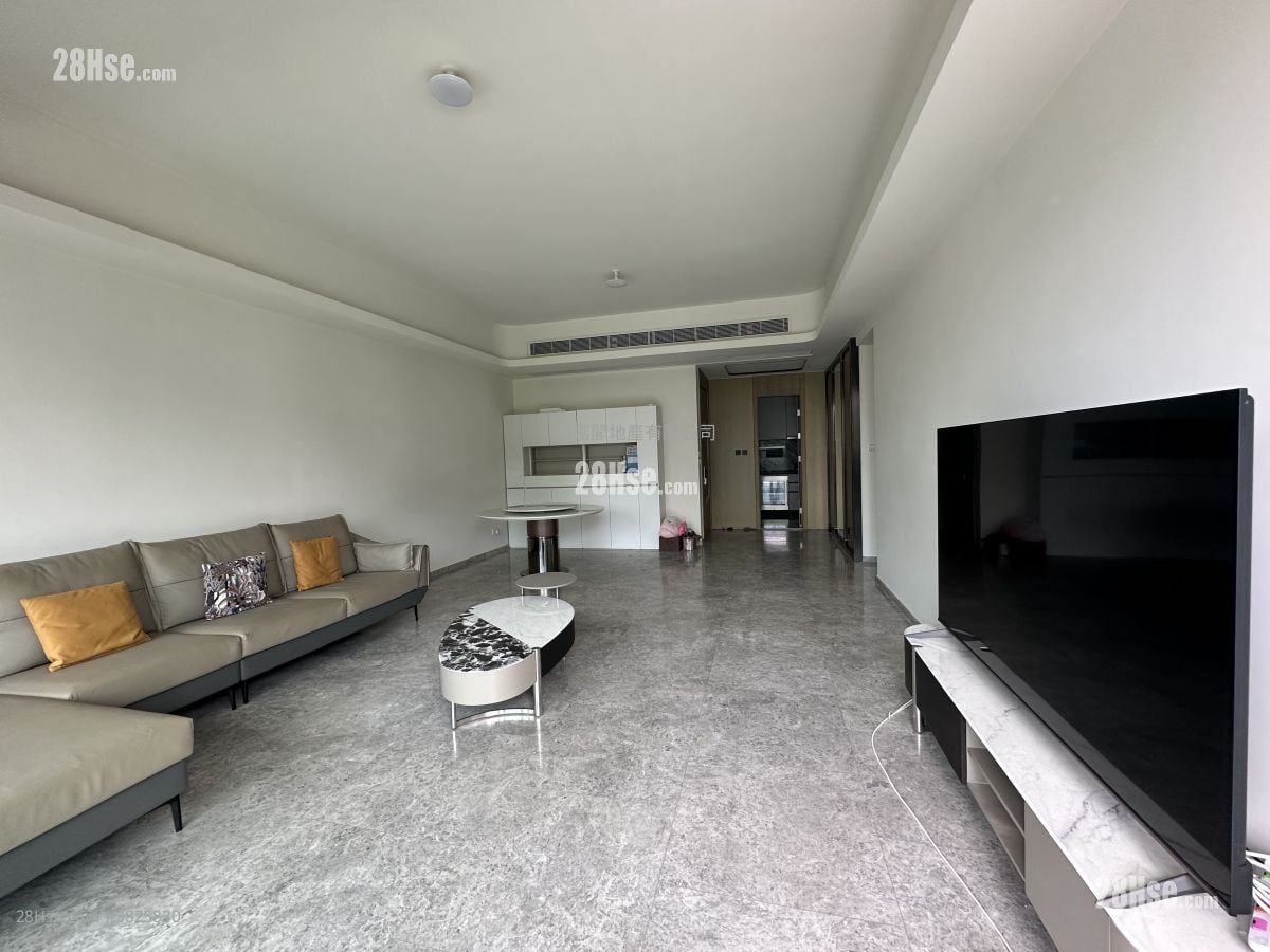 One Victoria Rental 1,781 ft²