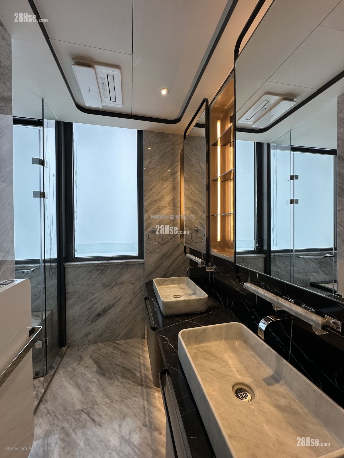 One Victoria Rental 1,781 ft²