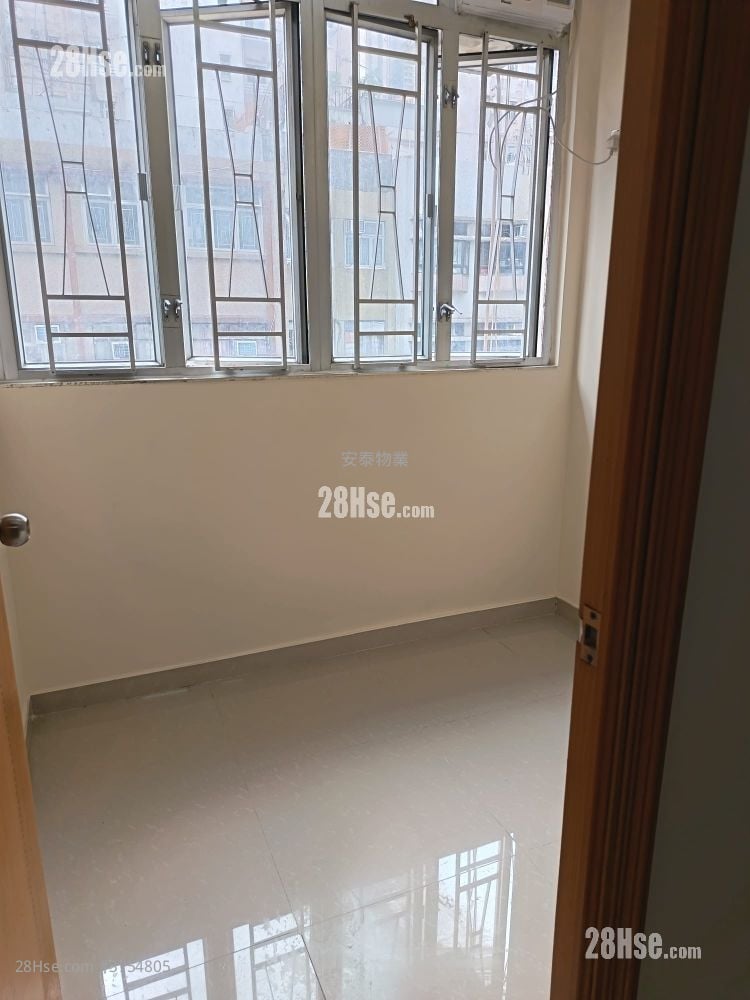 唐樓 租盤 1 房 , 1 浴室 170 平方呎