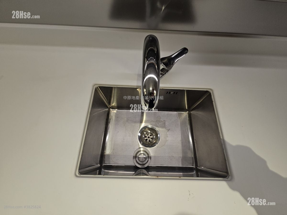 朗玥 租盤 1 房 , 1 浴室 304 平方呎