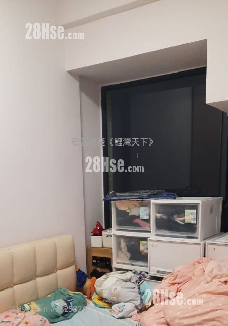 Canaryside Sell 2 Bedrooms , 1 Bathroom 445 ft²