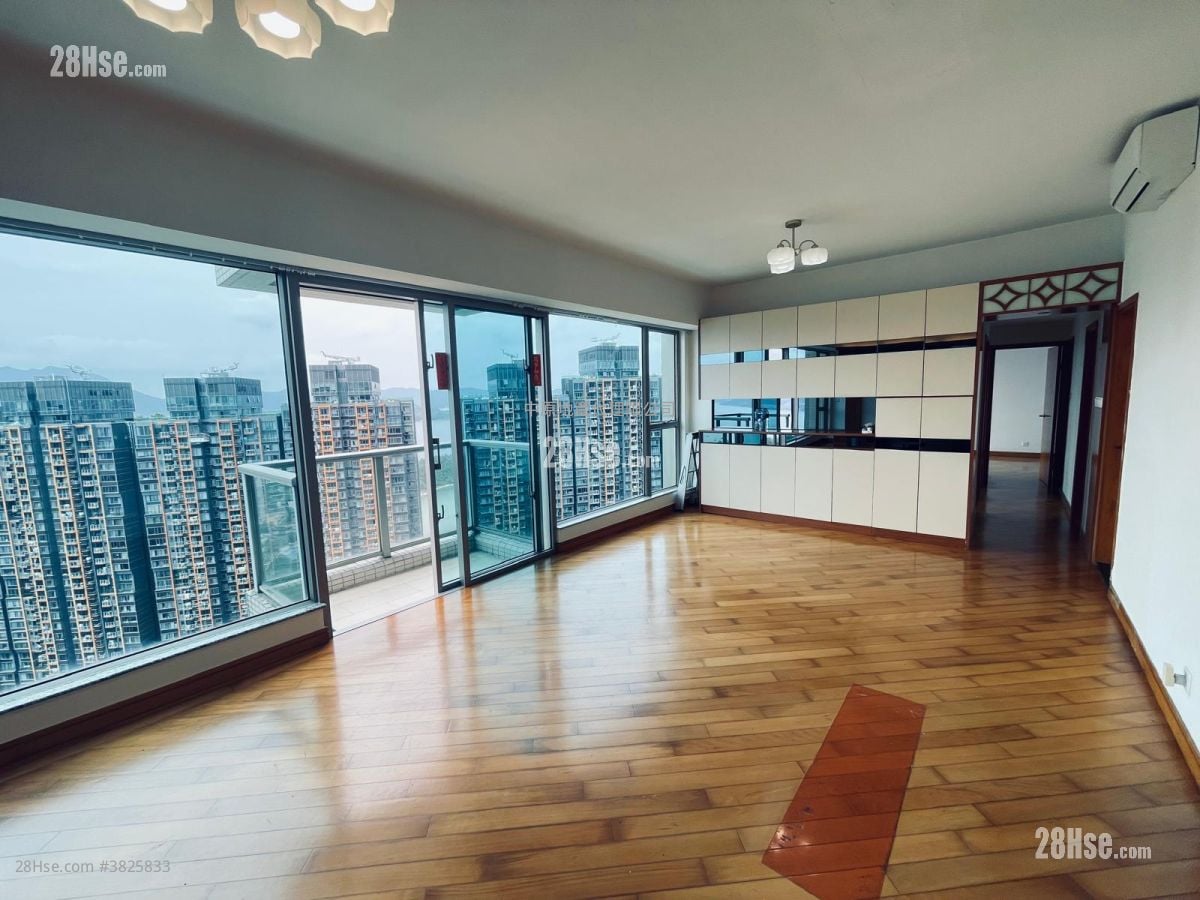 银湖天峰 售盘 3 浴室 1,051 平方尺