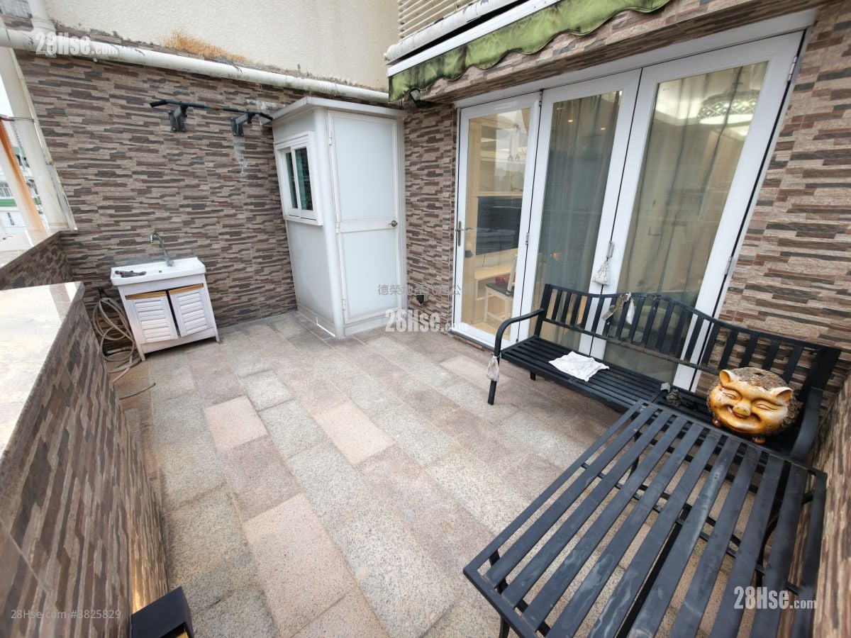 金華大廈 租盤 2 房 , 1 浴室 428 平方呎