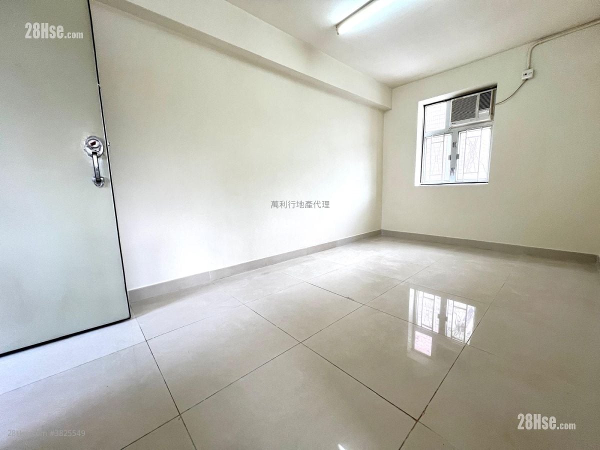 村屋 租盤 2 房 , 1 浴室 400 平方呎