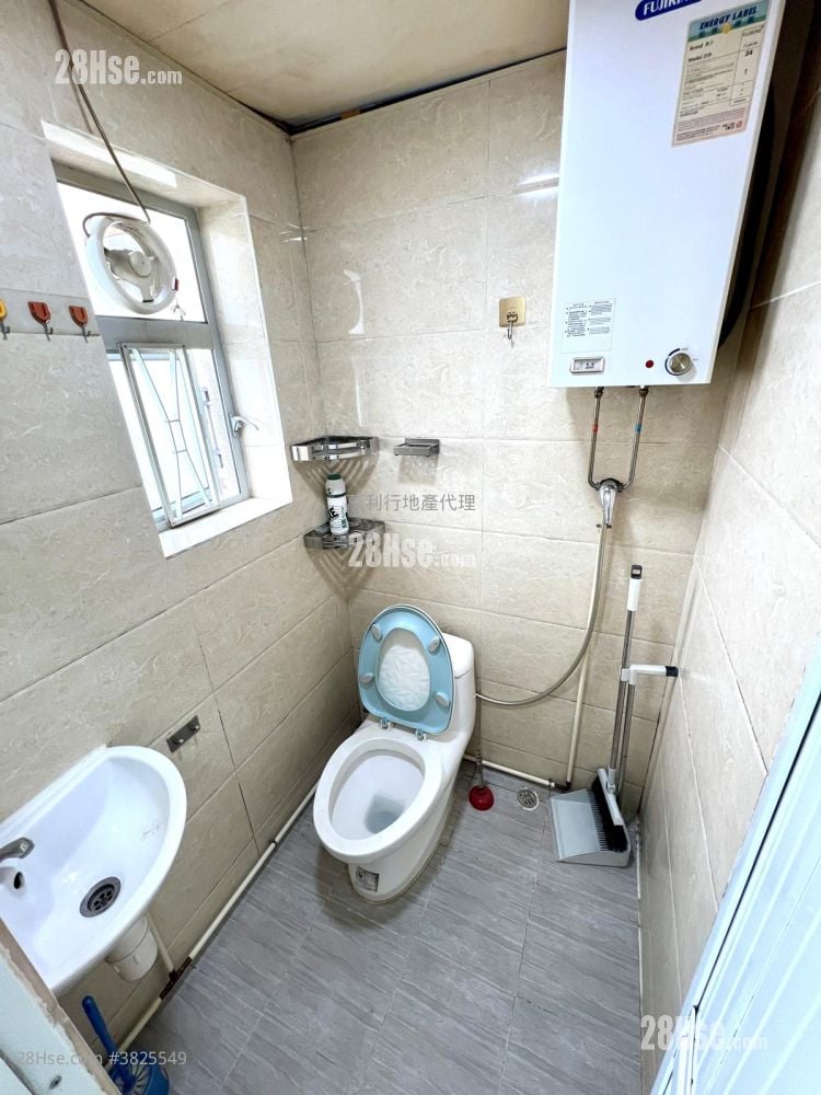 村屋 租盤 2 房 , 1 浴室 400 平方呎