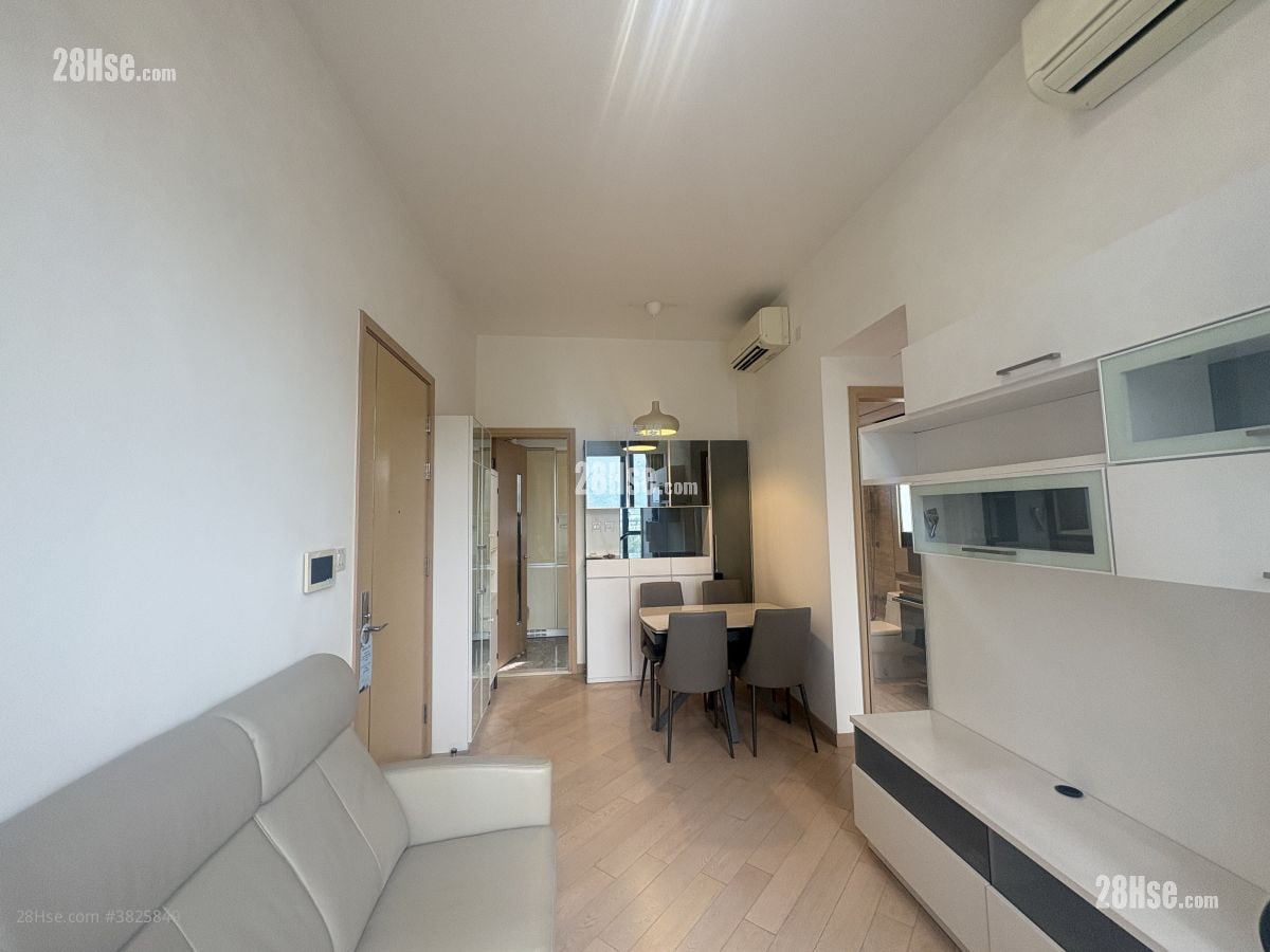 Riva Sell 2 Bedrooms , 1 Bathroom 466 ft²