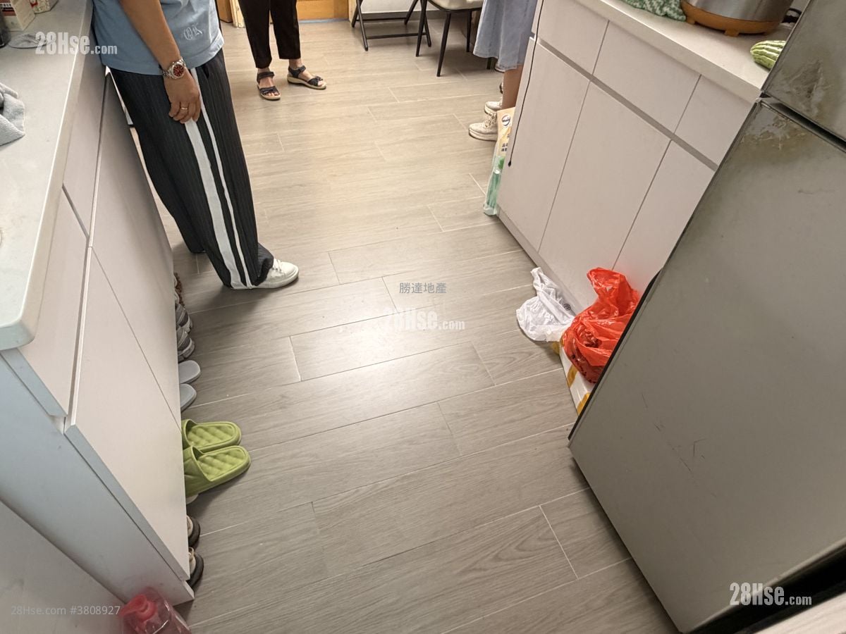 Tin Po House Sell 2 Bedrooms , 1 Bathroom 308 ft²