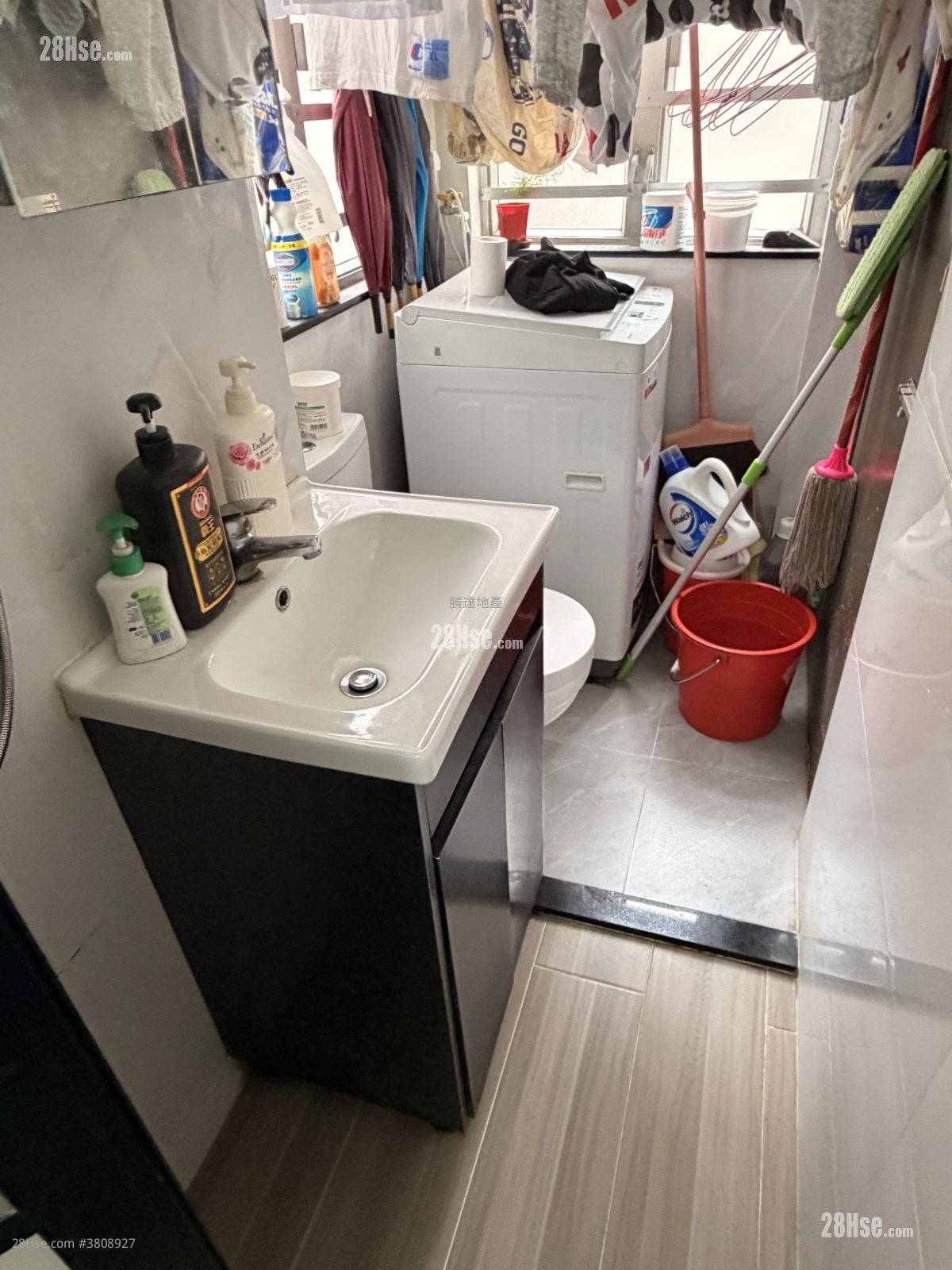 Tin Po House Sell 2 Bedrooms , 1 Bathroom 308 ft²