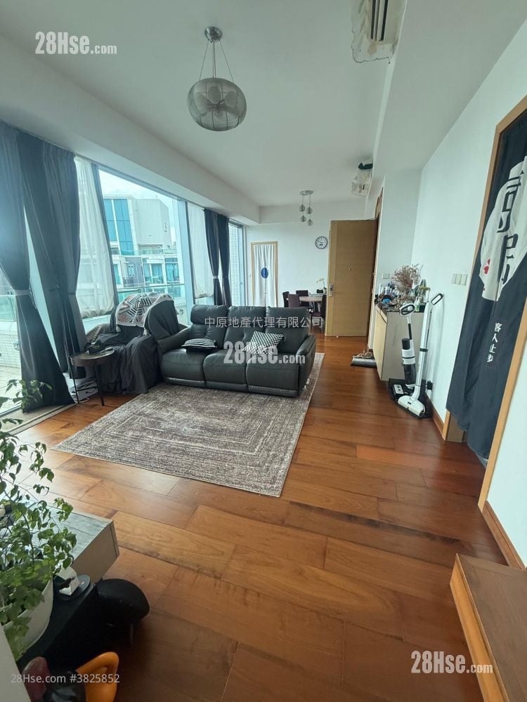 The Parkside Sell 4 Bedrooms , 3 Bathrooms 1,326 ft²