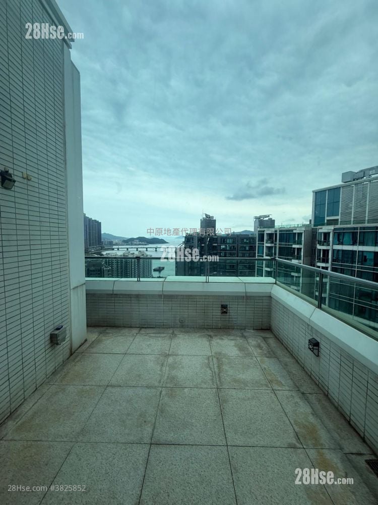 The Parkside Sell 4 Bedrooms , 3 Bathrooms 1,326 ft²