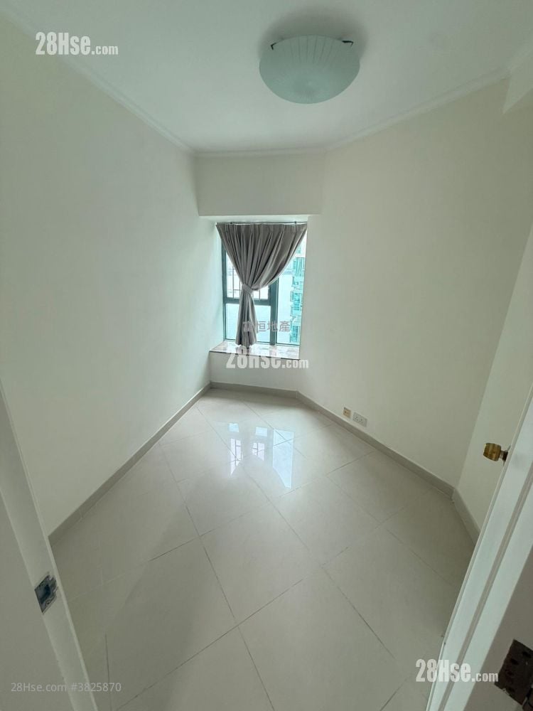 海逸豪园 租盘 4 房 , 3 浴室 884 平方尺