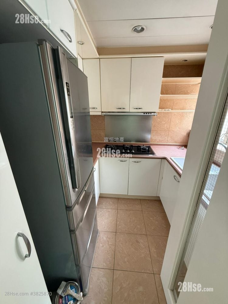 海逸豪园 租盘 4 房 , 3 浴室 884 平方尺