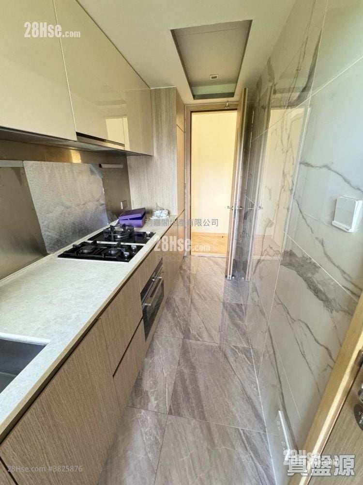 天钻 售盘 3 房 , 3 浴室 748 平方尺