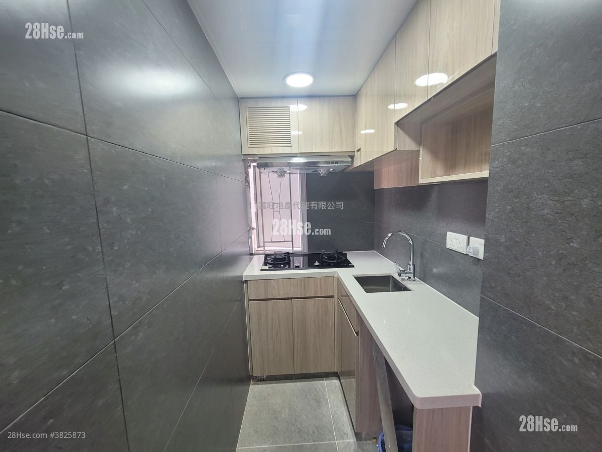 富達大廈 租盤 2 房 , 1 浴室 318 平方呎