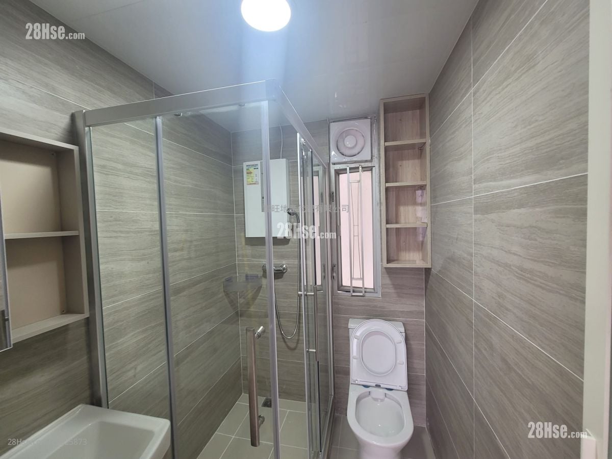 富達大廈 租盤 2 房 , 1 浴室 318 平方呎