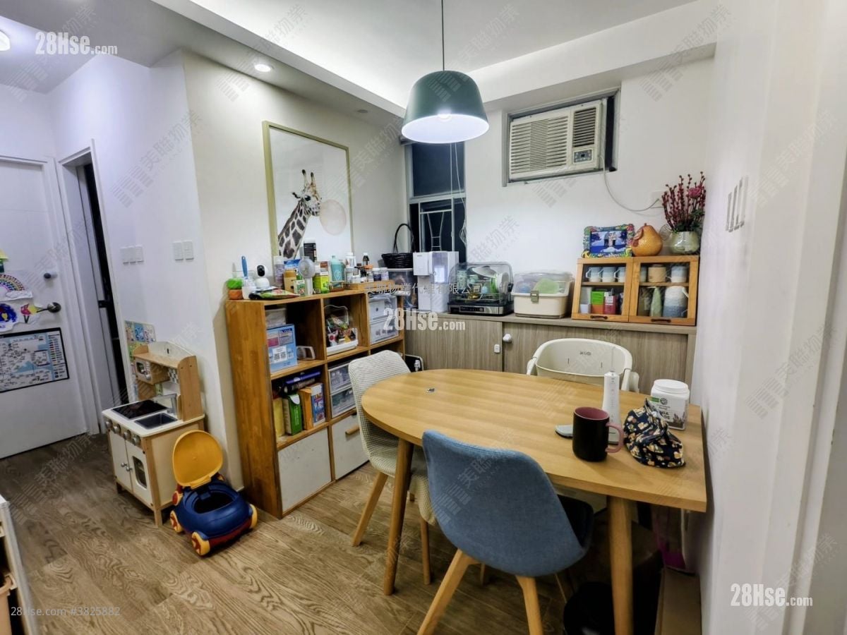 叠翠轩 售盘 2 房 477 平方尺