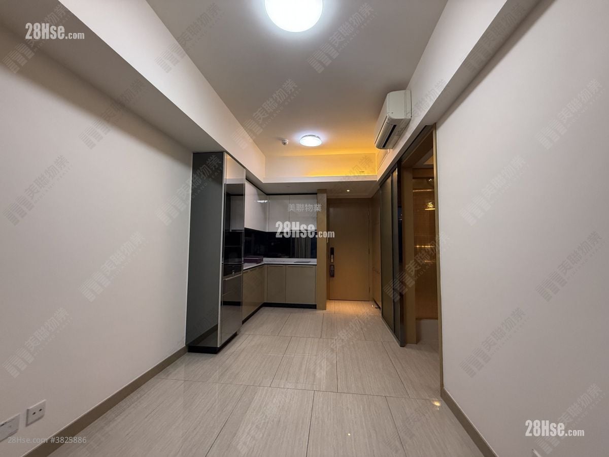 Cullinan West Rental 1 Bedroom , 1 Bathroom 350 ft²