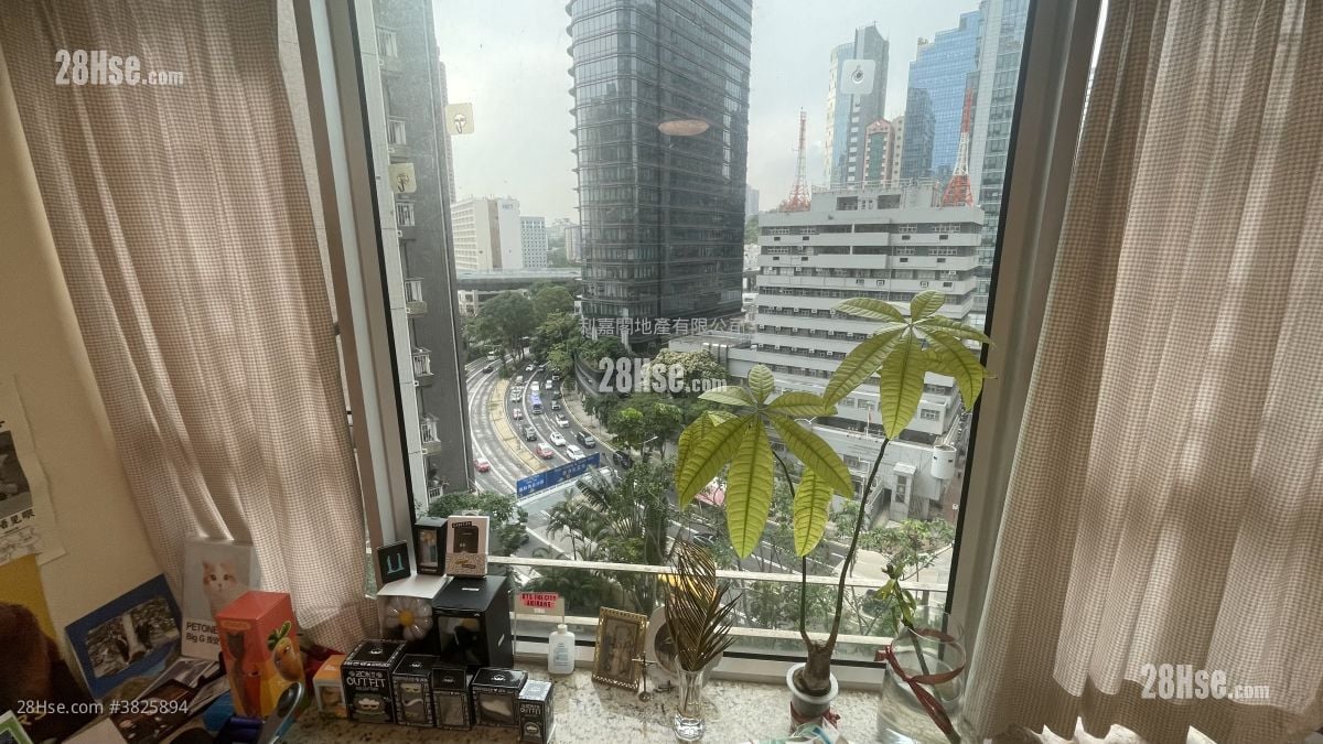 Banyan Garden Sell 2 Bedrooms , 1 Bathroom 460 ft²