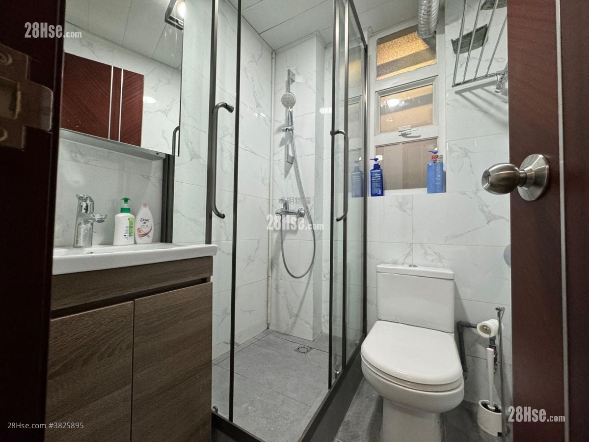 唐樓 租盤 開放式間隔 , 1 浴室 290 平方呎