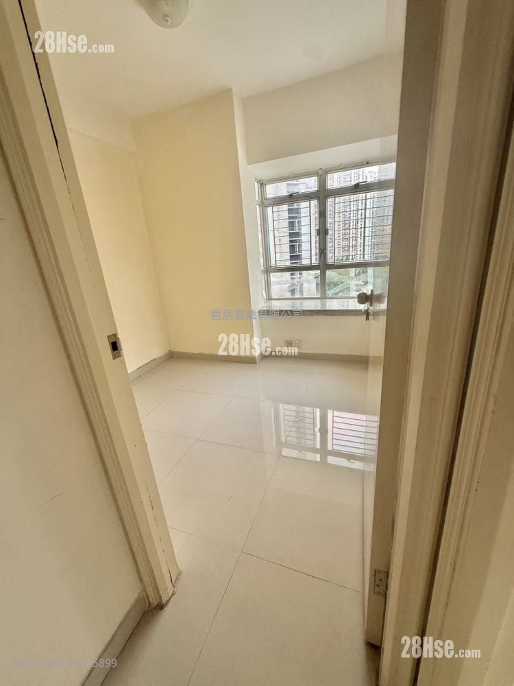 嘉湖山莊 租盤 3 房 , 1 浴室 547 平方呎