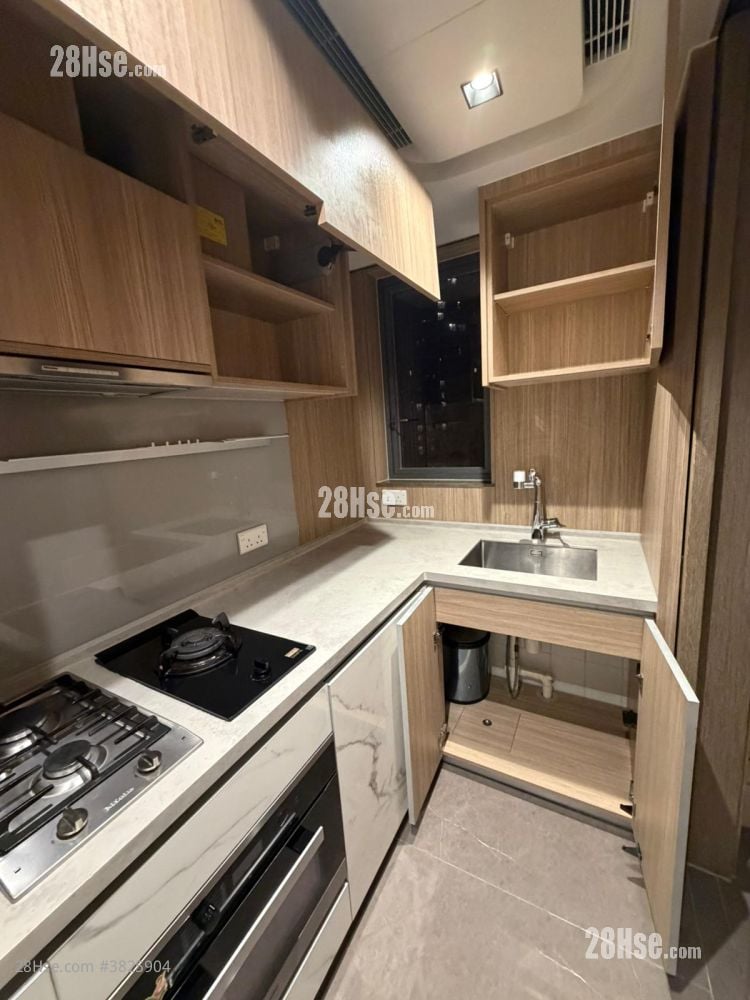 尚珒溋 租盘 3 房 , 2 浴室 738 平方尺