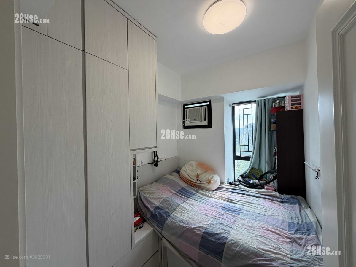 单幢楼房 租盘 4 房 , 2 浴室 681 平方尺