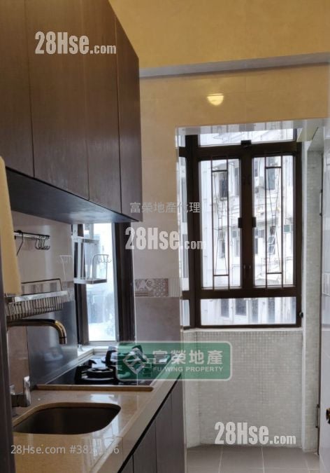 典雅大廈 售盤 2 房 , 1 浴室 325 平方呎